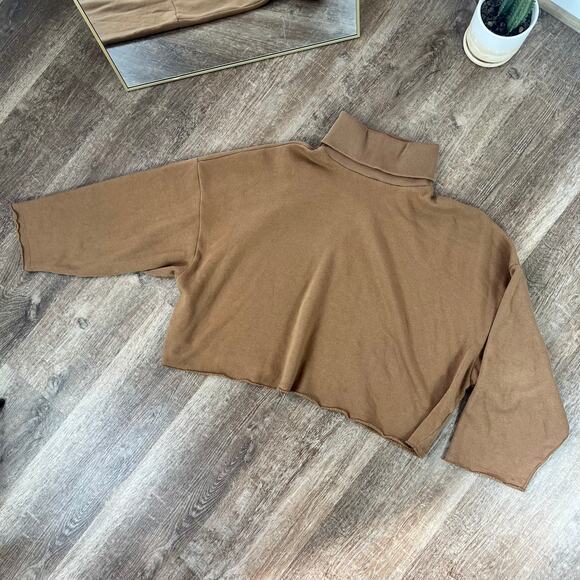 American Eagle Cropped Raw Hem Cowl Turtle Neck Slouchy Oversized Pullover - Picture 2 of 4